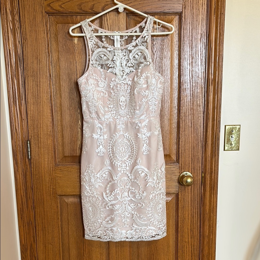 Elegant Lace Mini Dress in Cream